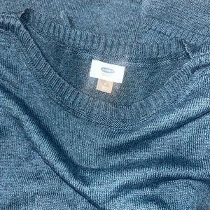 Old navy sweater